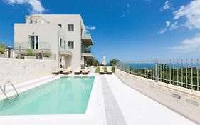 Vigla Suites